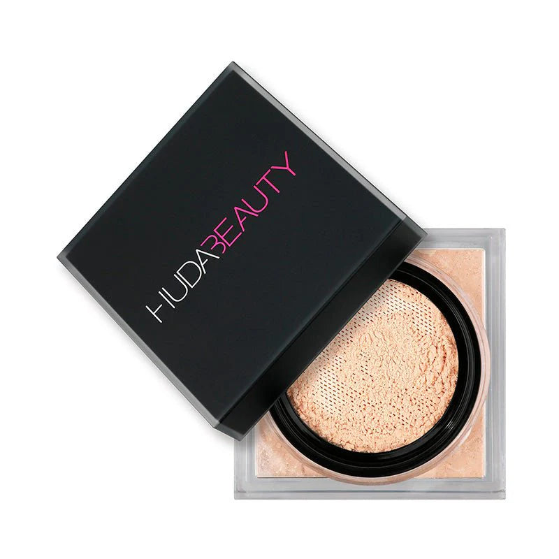 Huda Beauty  Huda Beauty Easy Bake Powder Pound Cake