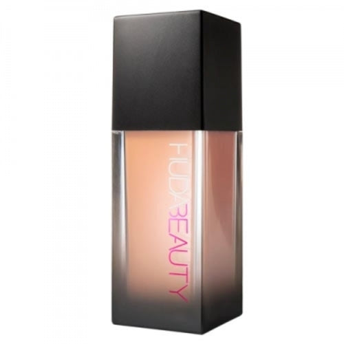 Huda Beauty  Huda Beauty Fauxfilter Luminous Matte Foundation Cheese Cake 250G 35Ml